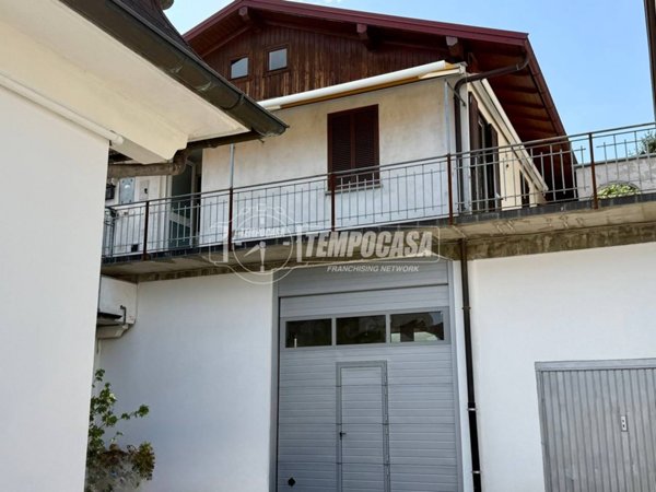 appartamento in vendita a Verbania in zona Intra
