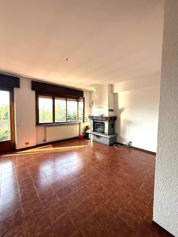 casa indipendente in vendita a Verbania in zona Zoverallo