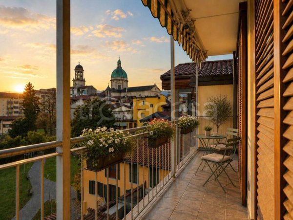 appartamento in vendita a Verbania in zona Intra