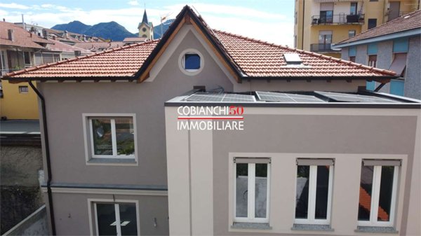 casa indipendente in vendita a Verbania in zona Intra