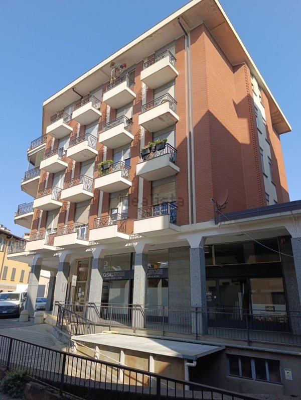 appartamento in vendita a Verbania in zona Intra