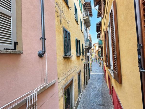 appartamento in vendita a Verbania in zona Intra