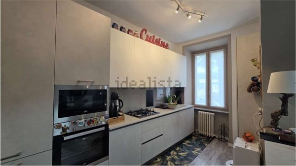 appartamento in vendita a Verbania in zona Centro Città