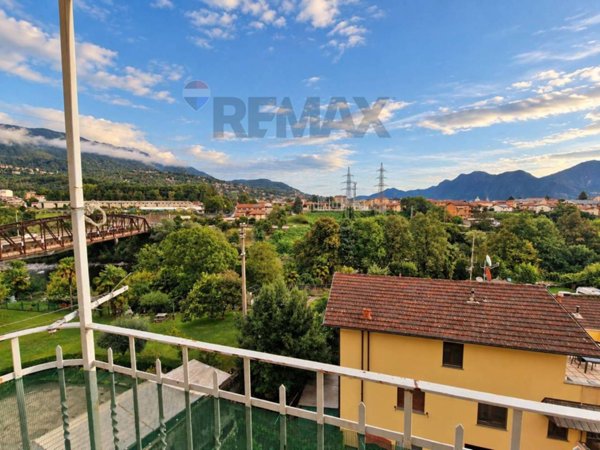 appartamento in vendita a Verbania in zona Pallanza