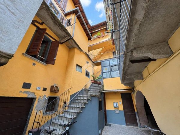 appartamento in vendita a Verbania in zona Intra