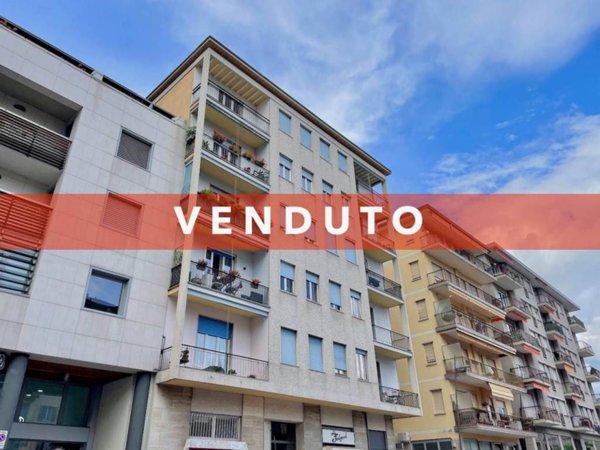 appartamento in vendita a Verbania in zona Intra