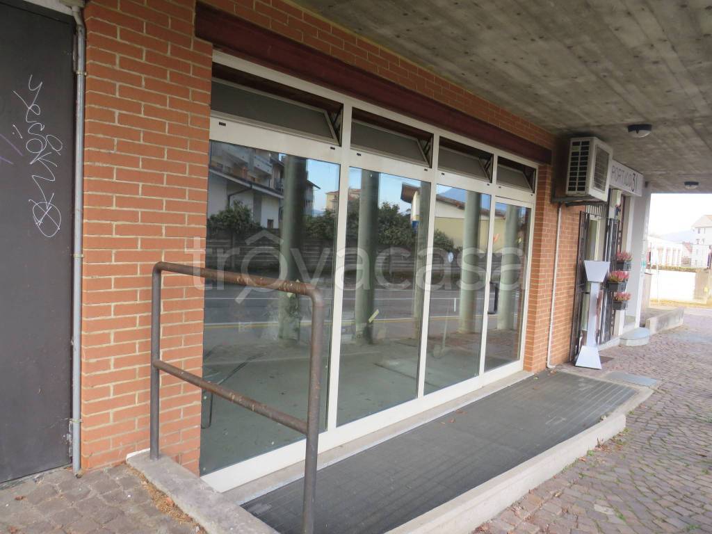 appartamento in vendita a Verbania in zona Pallanza