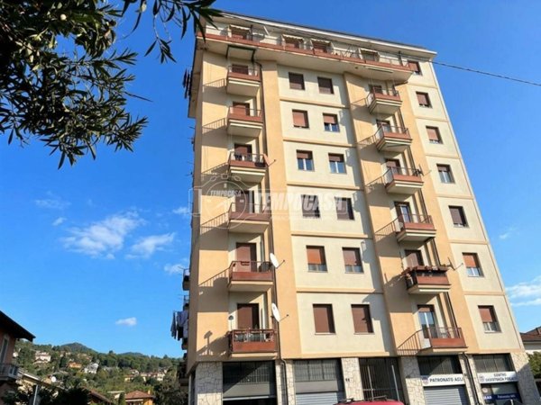 appartamento in vendita a Verbania in zona Intra