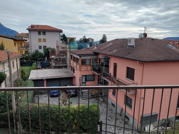 appartamento in vendita a Verbania in zona Intra