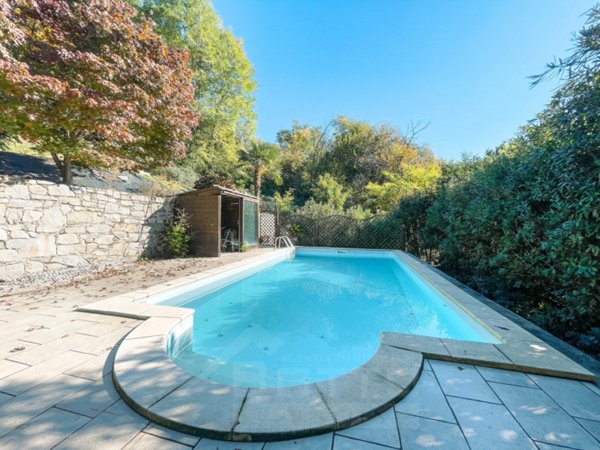 casa indipendente in vendita a Vignone