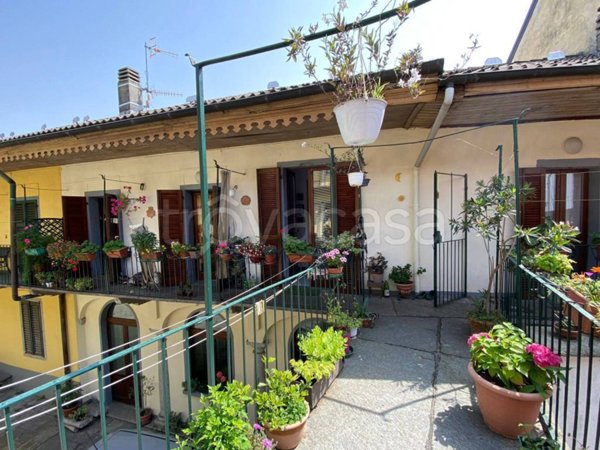 casa indipendente in vendita a Vignone