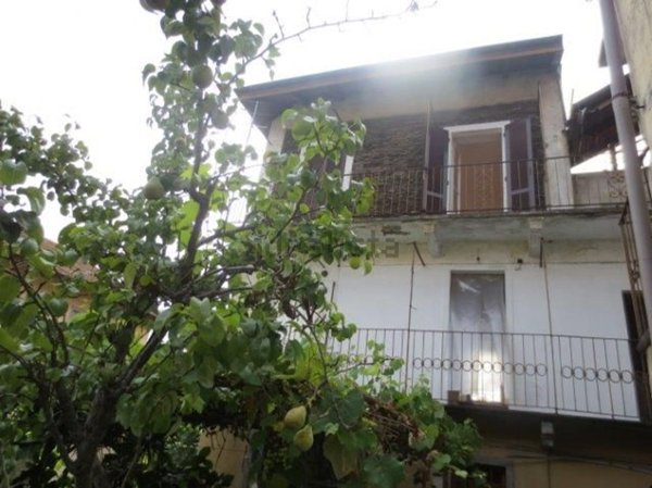 casa indipendente in vendita a Vignone