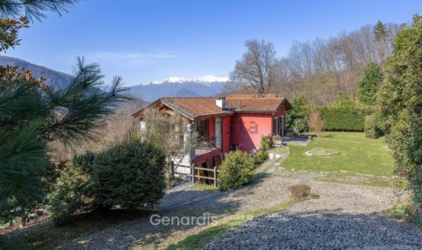 casa indipendente in vendita a Vignone