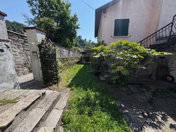 casa indipendente in vendita a Vignone