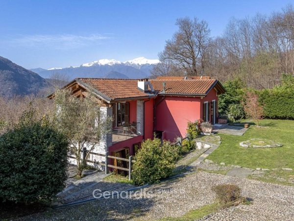 casa indipendente in vendita a Vignone