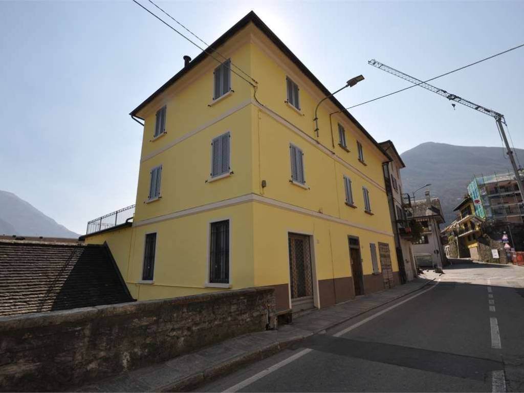 negozio in vendita a Villadossola