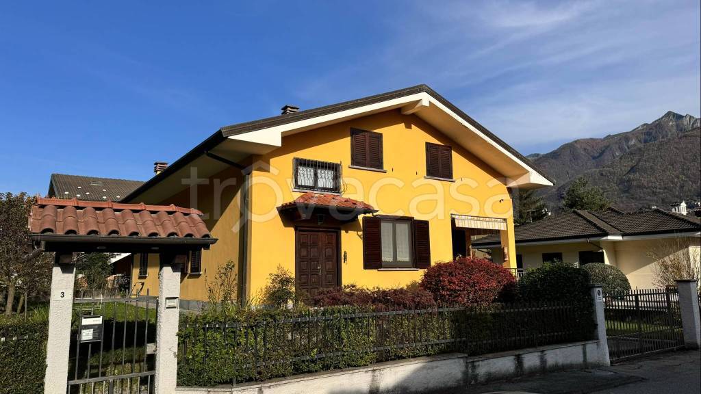 casa indipendente in vendita a Villadossola