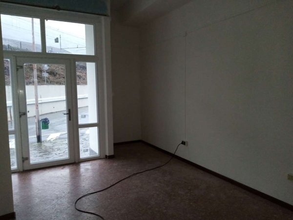 negozio in vendita a Villadossola