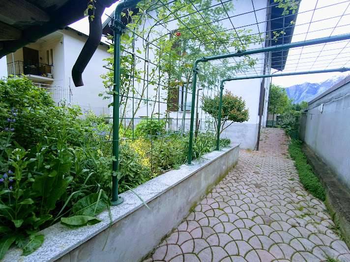casa indipendente in vendita a Villadossola