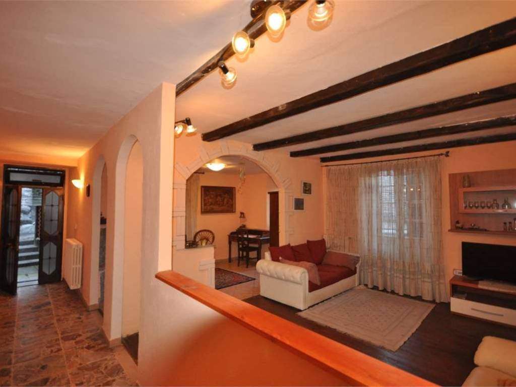 casa indipendente in vendita a Villadossola