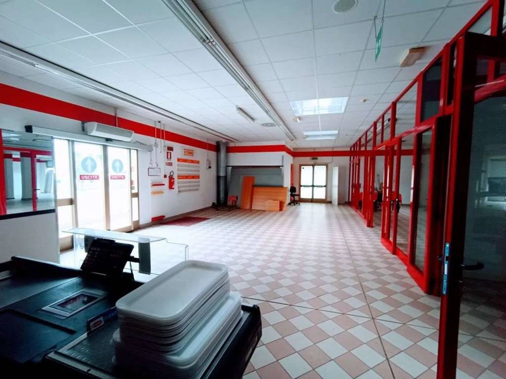 negozio in vendita a Villadossola