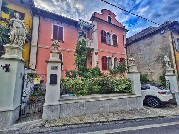 casa indipendente in vendita a Villadossola