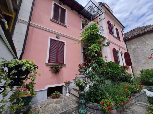 casa indipendente in vendita a Villadossola