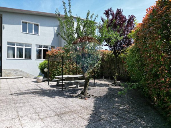 villa in vendita a Villadossola