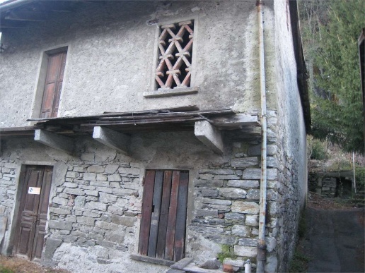 casa indipendente in vendita a Villadossola