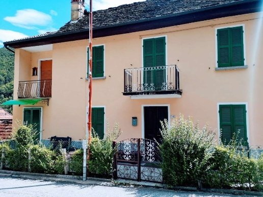 casa indipendente in vendita a Villadossola