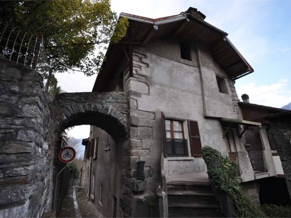 appartamento in vendita a Villadossola in zona Noga