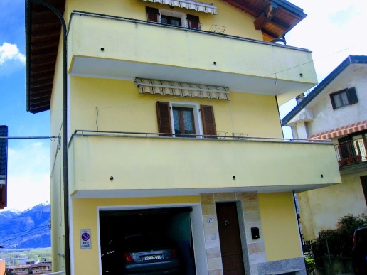 casa indipendente in vendita a Villadossola