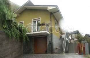 casa indipendente in vendita a Villadossola in zona Boschetto