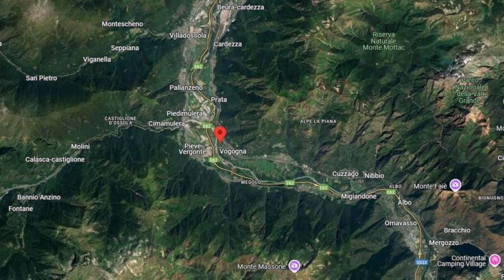 casa indipendente in vendita a Villadossola in zona Boschetto