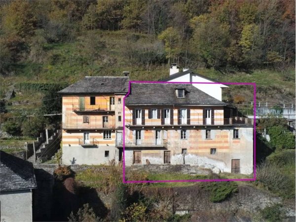 casa indipendente in vendita a Villadossola