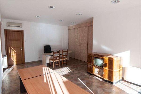 ufficio in vendita a Villadossola