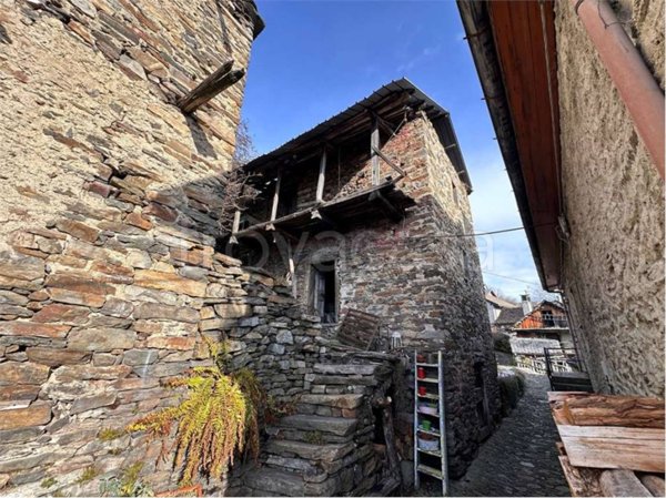 casa indipendente in vendita a Villadossola