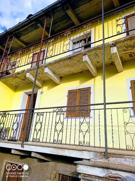 casa indipendente in vendita a Villadossola