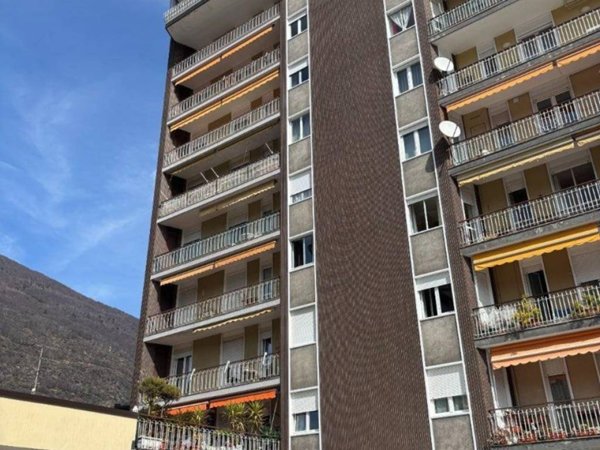 appartamento in vendita a Villadossola in zona Noga