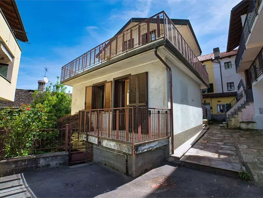 casa indipendente in vendita a Villadossola in zona Noga