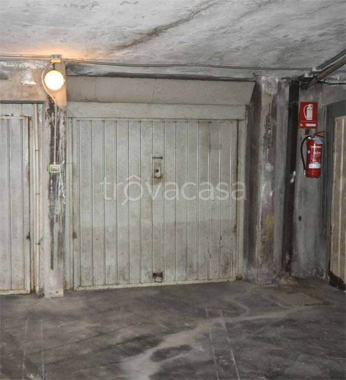 box auto in vendita a Villadossola in zona Noga