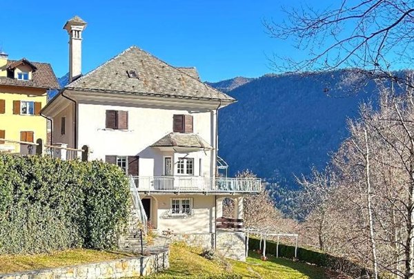 casa indipendente in vendita a Villette