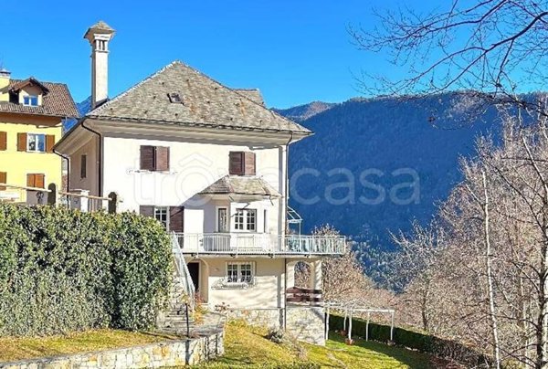 casa indipendente in vendita a Villette