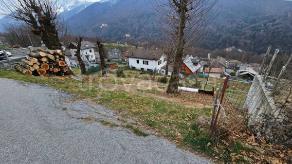 casa indipendente in vendita a Villette