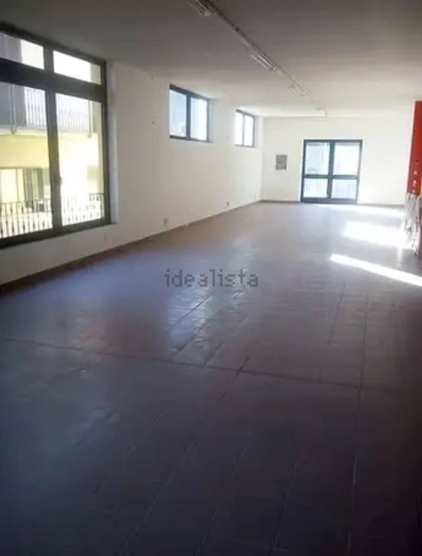 locale commerciale in vendita a Vogogna