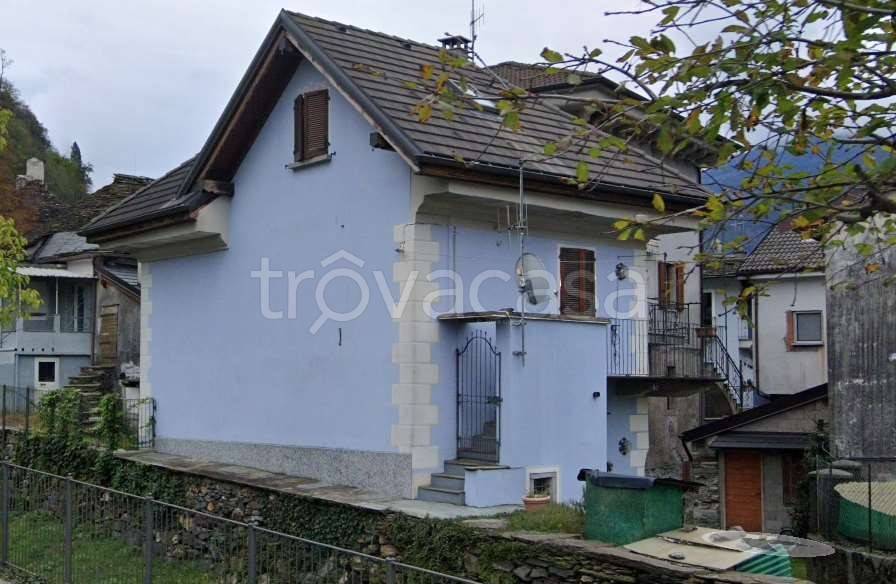 casa indipendente in vendita a Vogogna