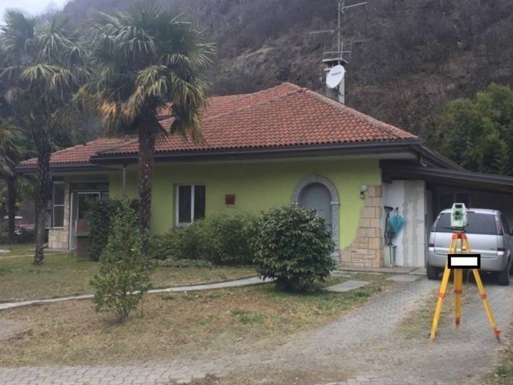 casa indipendente in vendita a Vogogna