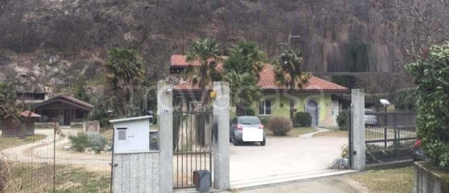 casa indipendente in vendita a Vogogna