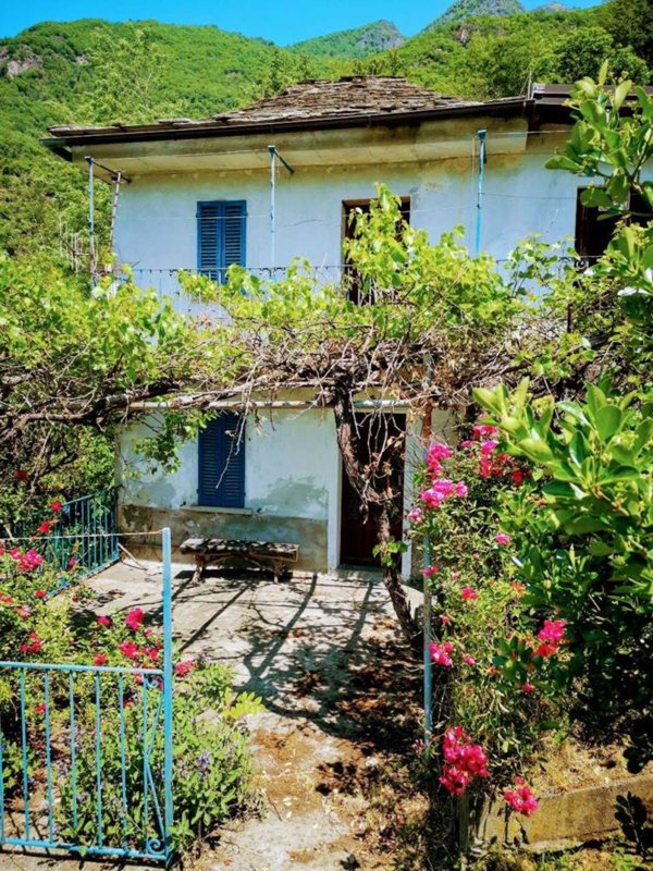 casa indipendente in vendita a Vogogna