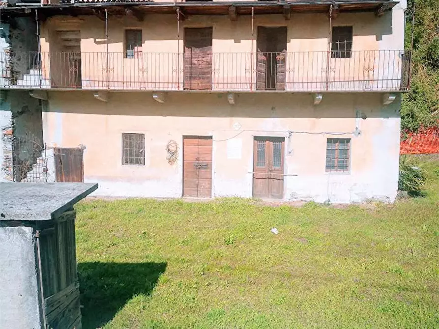 casa indipendente in vendita a Vogogna